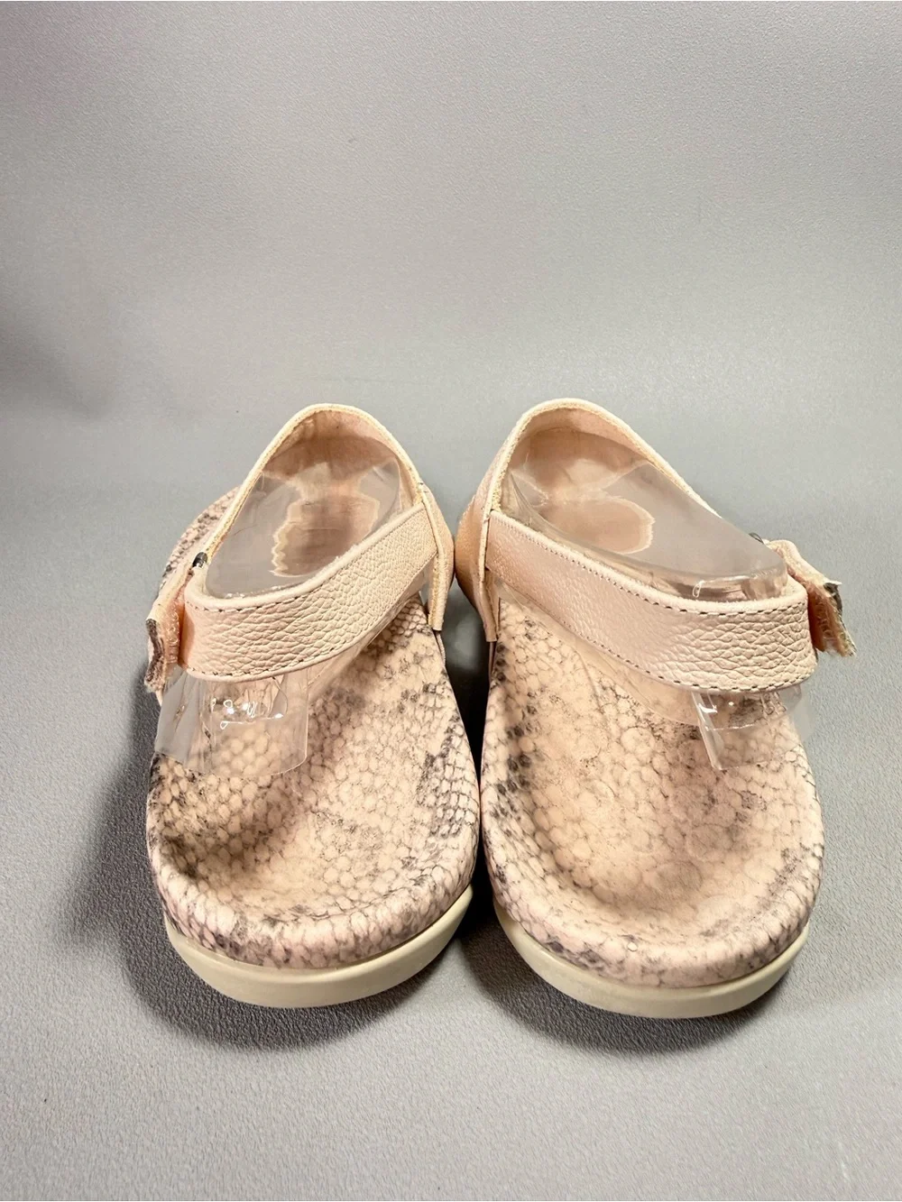 Vionic Tala Neutral Pink Snakeskin Printed Leather Slingback Thong Sandals